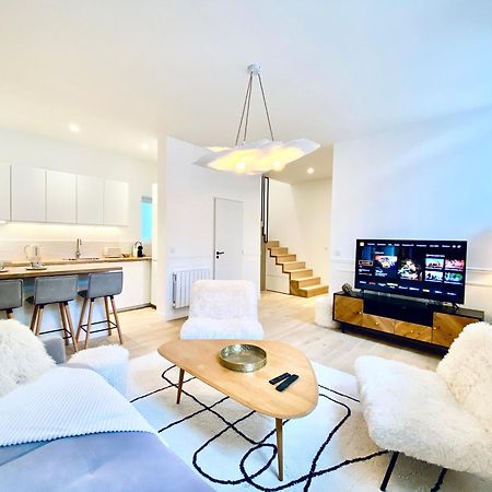 Velvet - Best Keys - Maison Duplex Elegante - Plein Centre Ville - Deco Minimaliste & Cosy - Literie Haut De Gamme - 2 Chambres Separees - Lit Queen Size & 1 Canape Convertible - Smart Tv - Wifi Fibre - Check-In Autonome Sens Exterior photo
